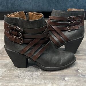 Stylish Gray and Brown Ankle Boots